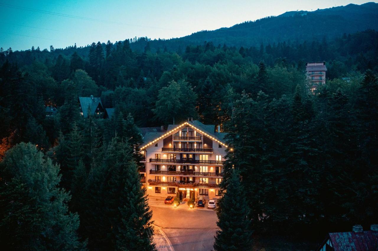Hotel Regal Sinaia Bagian luar foto